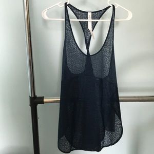 NWT size 8 navy lululemon twist and train tank!